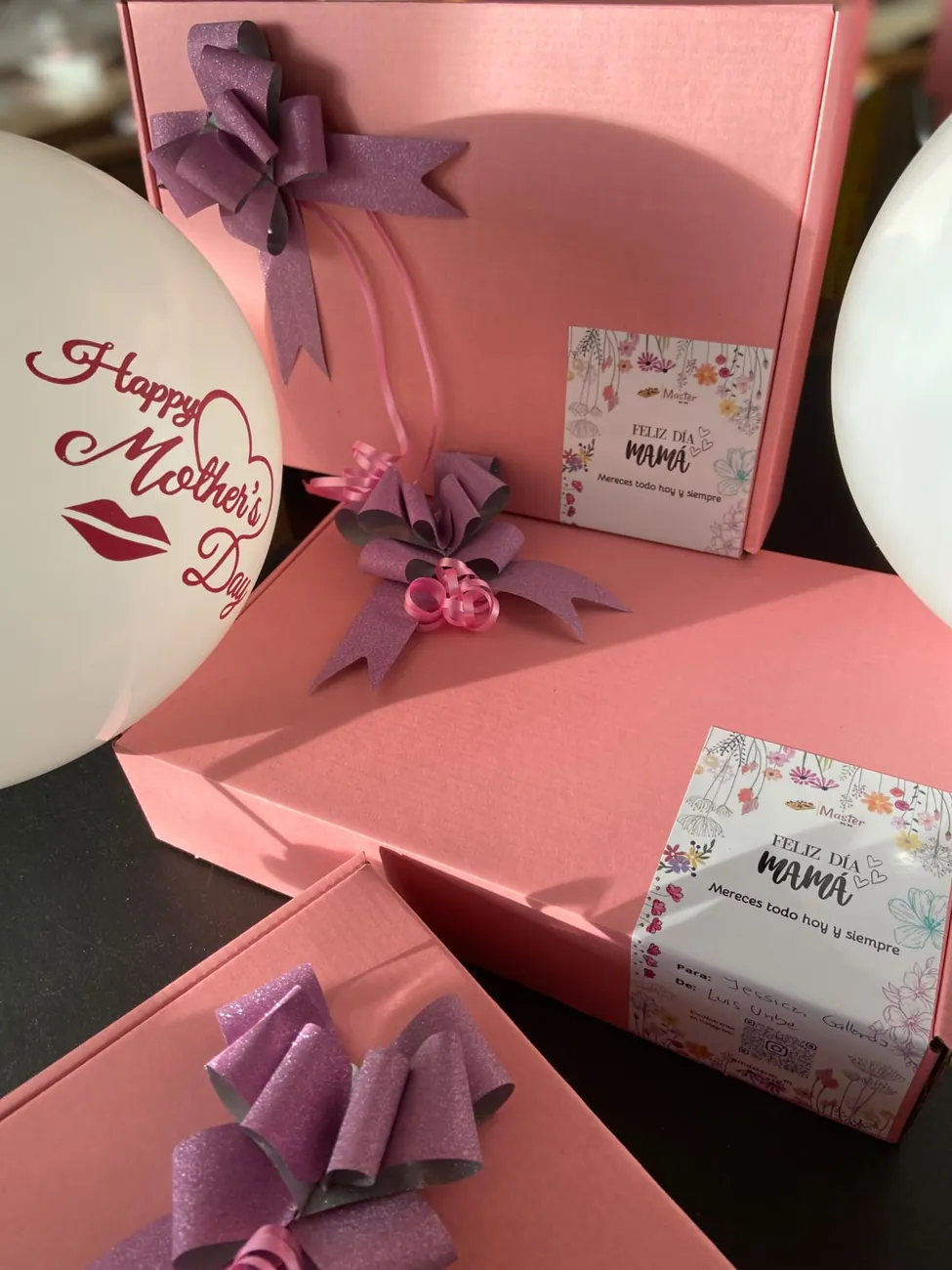 Caja de regalo personalizada Master MM